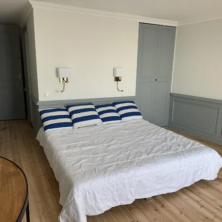 Mado By Scoop Bed & Breakfast
